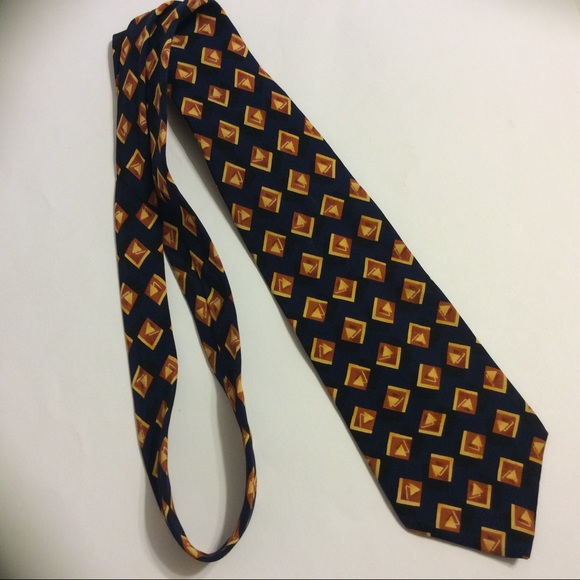 Fossil Necktie Blue Geometric Pattern Silk Neck Tie 59x4" - Picture 2 of 5